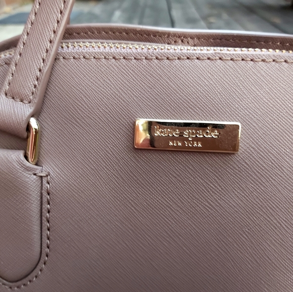 ♠️Kate Spade Laurel Way Reiley WKRU5641 Sach… - Picture 5 of 14